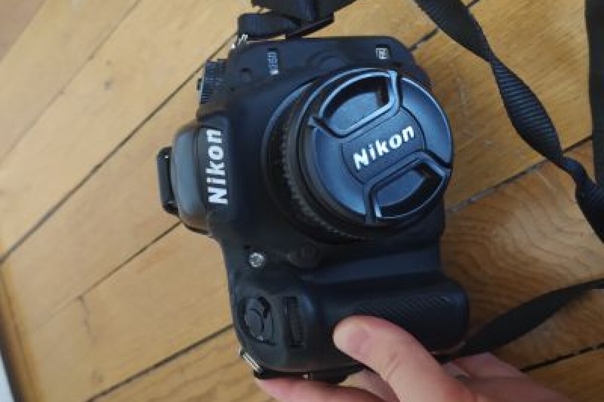 Location Boitier D750 avec 2 objectifs - Lightyshare