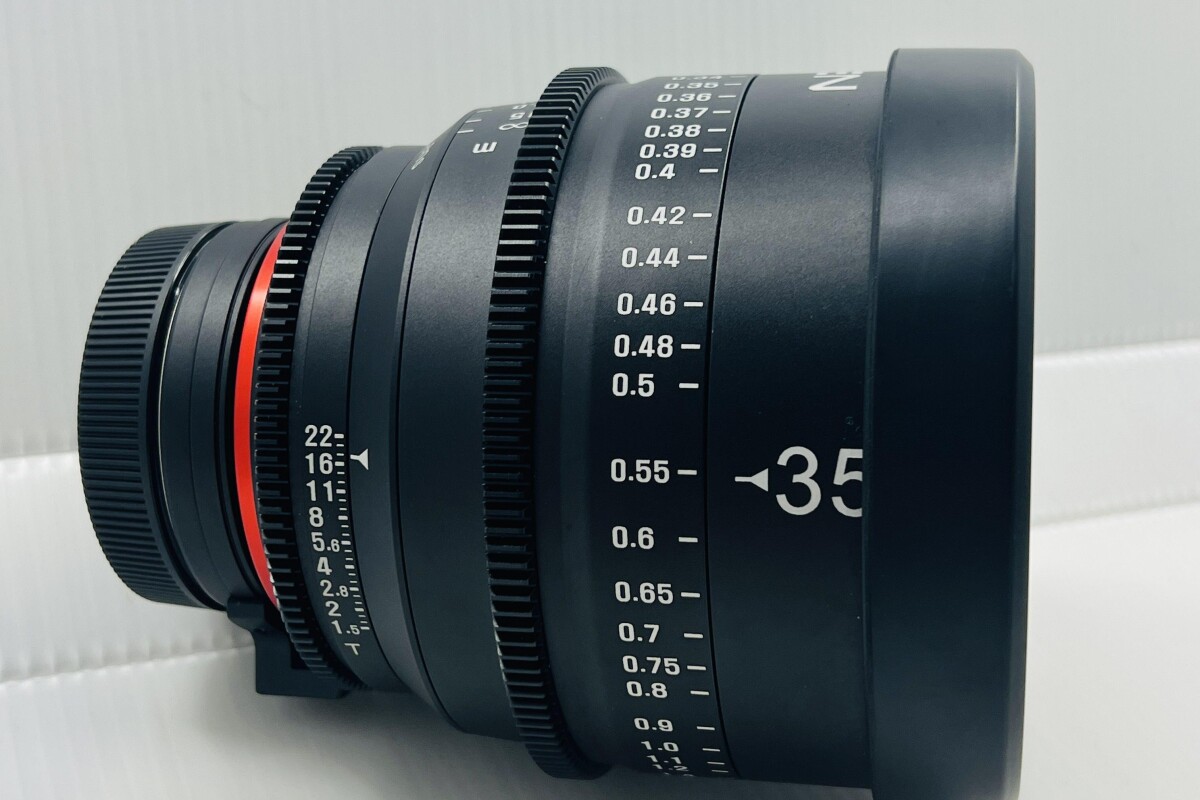Location XEEN 35mm T1.5 - Canon EF  - Lightyshare