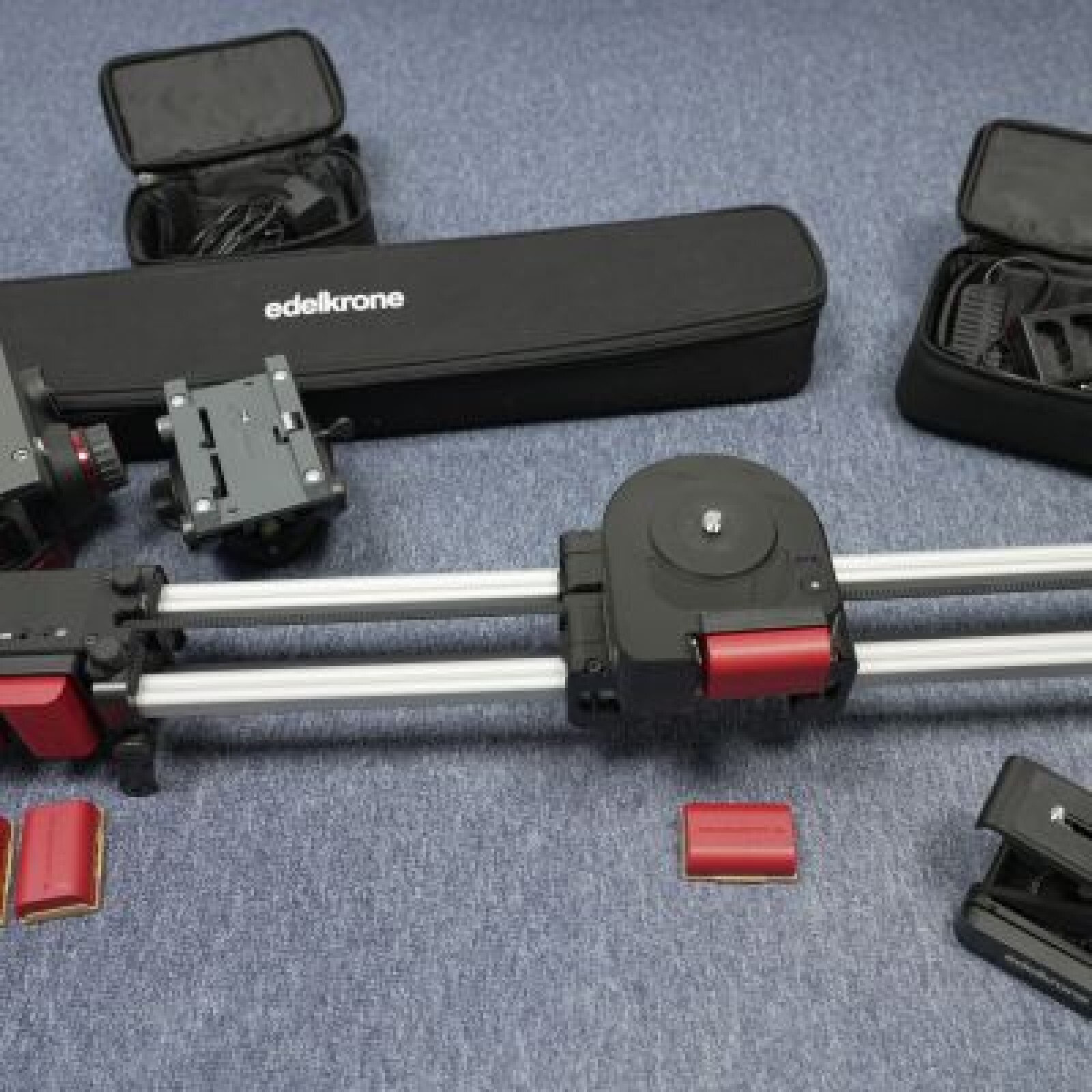 Slider PLUS v5 PRO Long + slide Module v3 + tête Pan Pro ou HeadONE v2  (slider motorisé Edelkrone) - Photo 1 sur 3