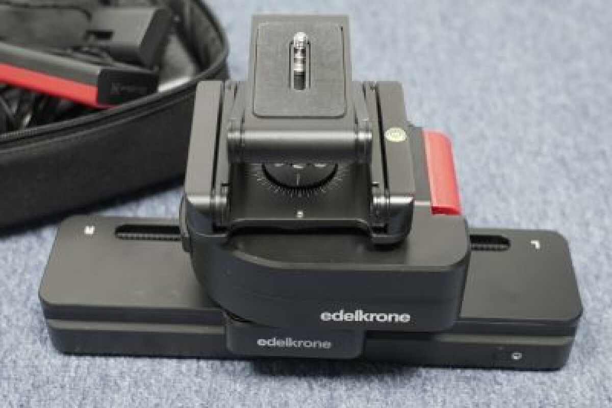Location SliderONE V2 + tête Pan Pro ou HeadONE v2  (slider motorisé Edelkrone) - Lightyshare