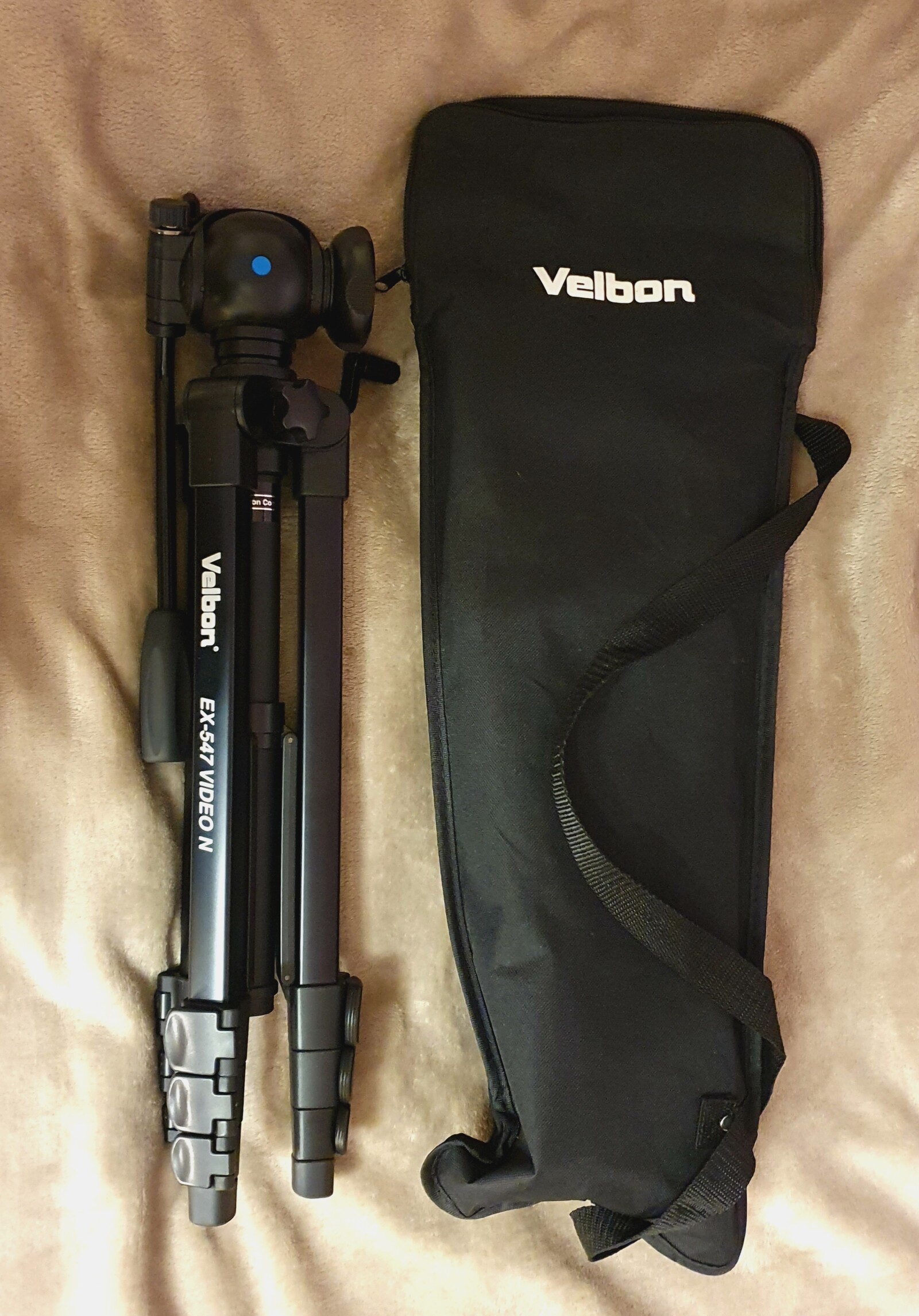 Trépied Velbon EX-547 avec rotule vidéo - Photo 4 sur 8