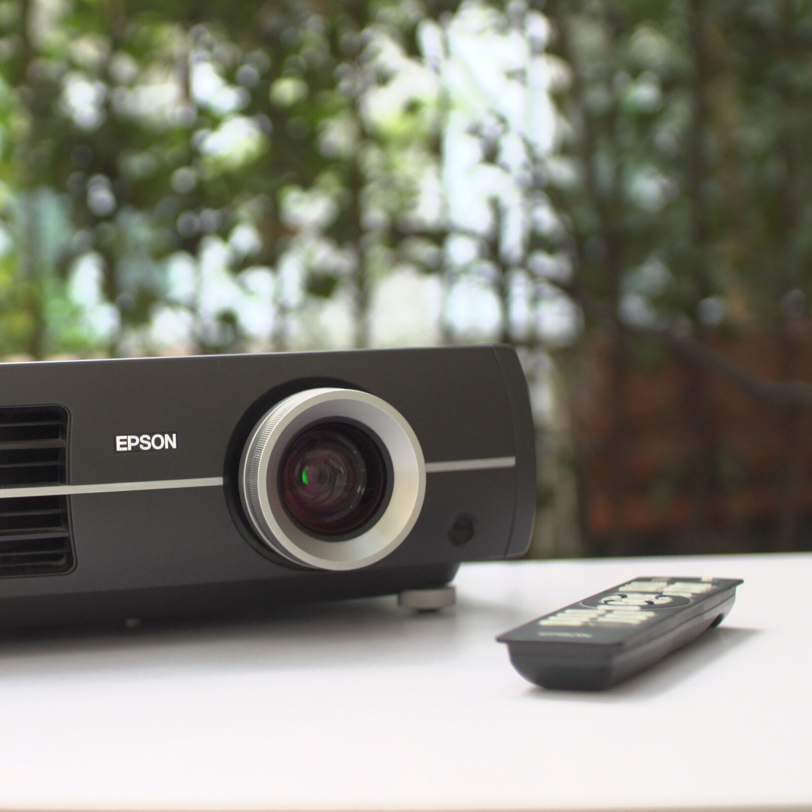 Vidéoprojecteur EPSON EH-TW5500 - Photo 4 sur 4