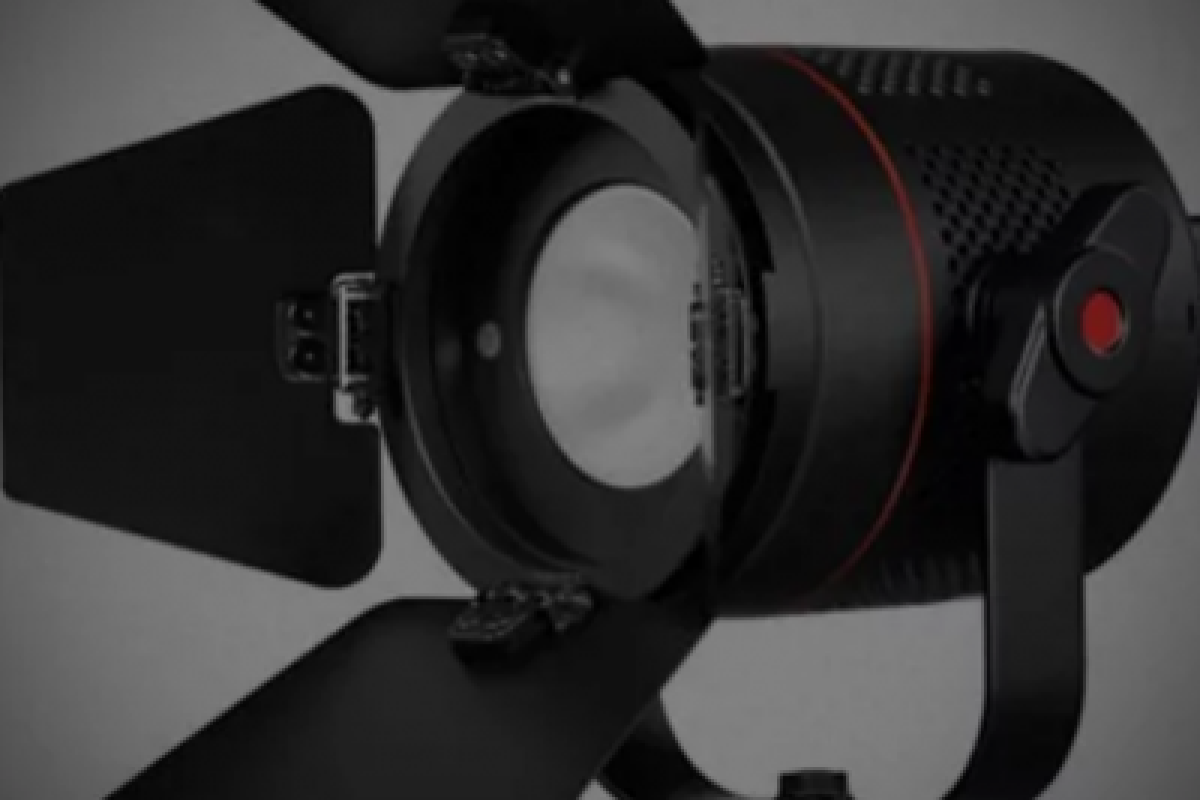 Location Projecteur FIILEX P360 - Lightyshare