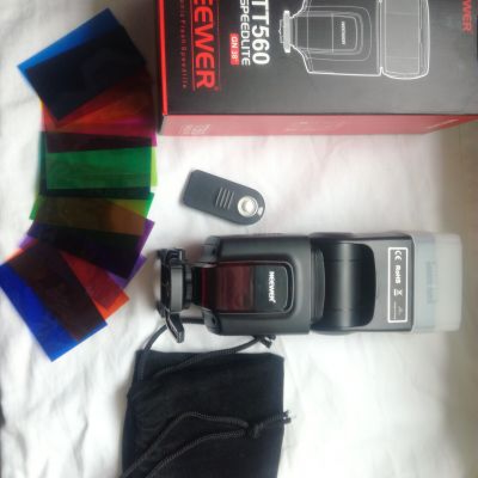 NEEWER TT560 SPEEDLITE GN38 - Photo 1 sur 4