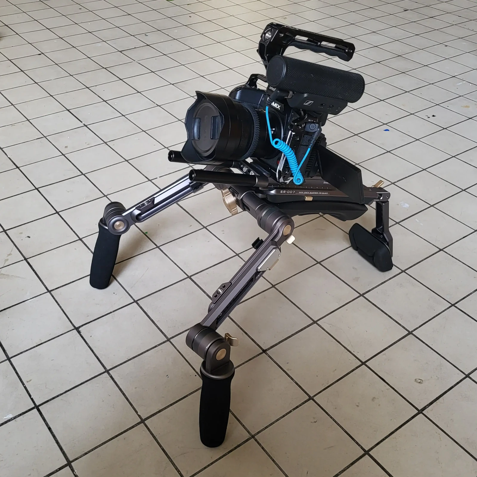 Pack GH7 Bundle + Shoukder Rig - Photo 1 sur 3