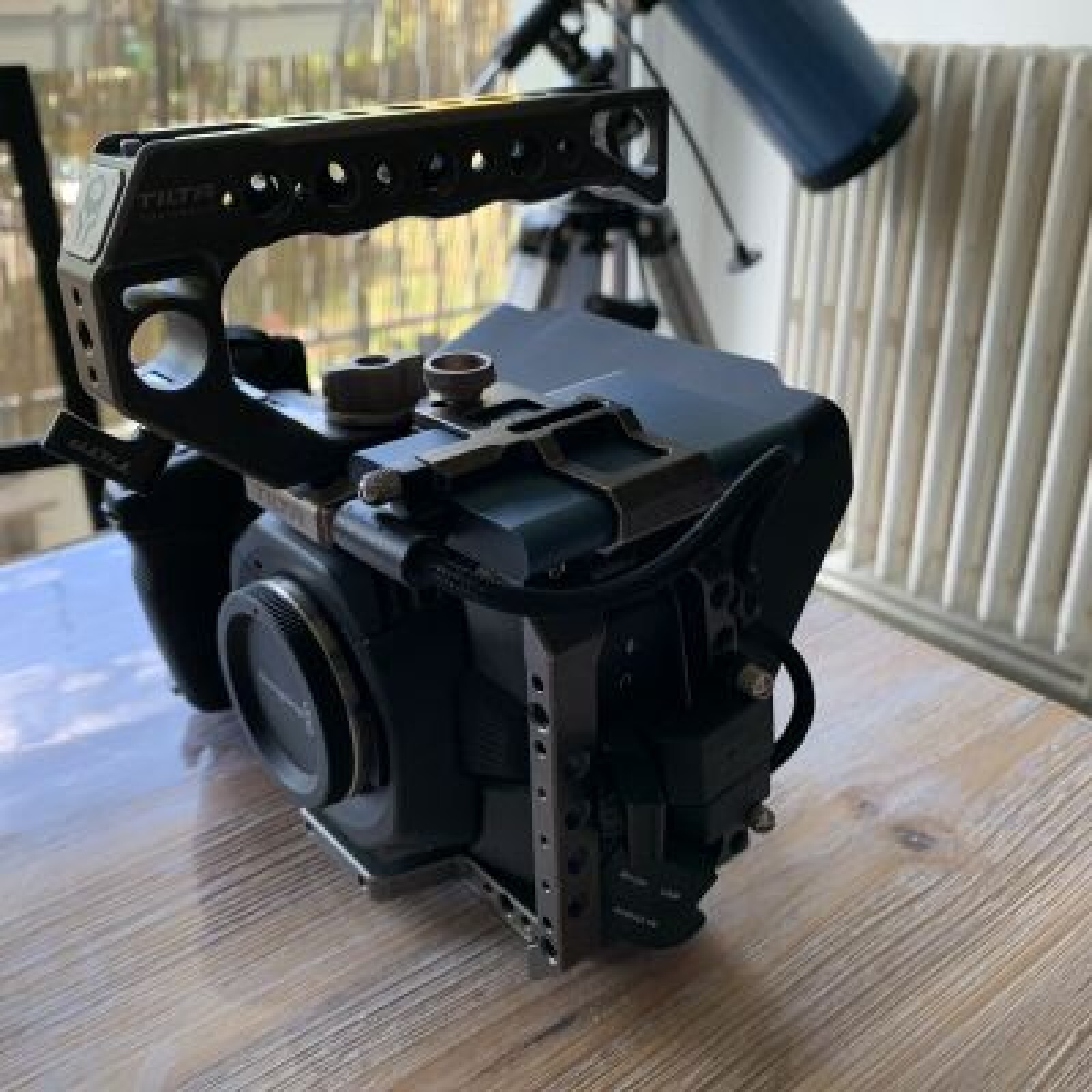 Blackmagic Pocket Cinéma Caméra 4K - BMPCC4K - Photo 2 sur 4