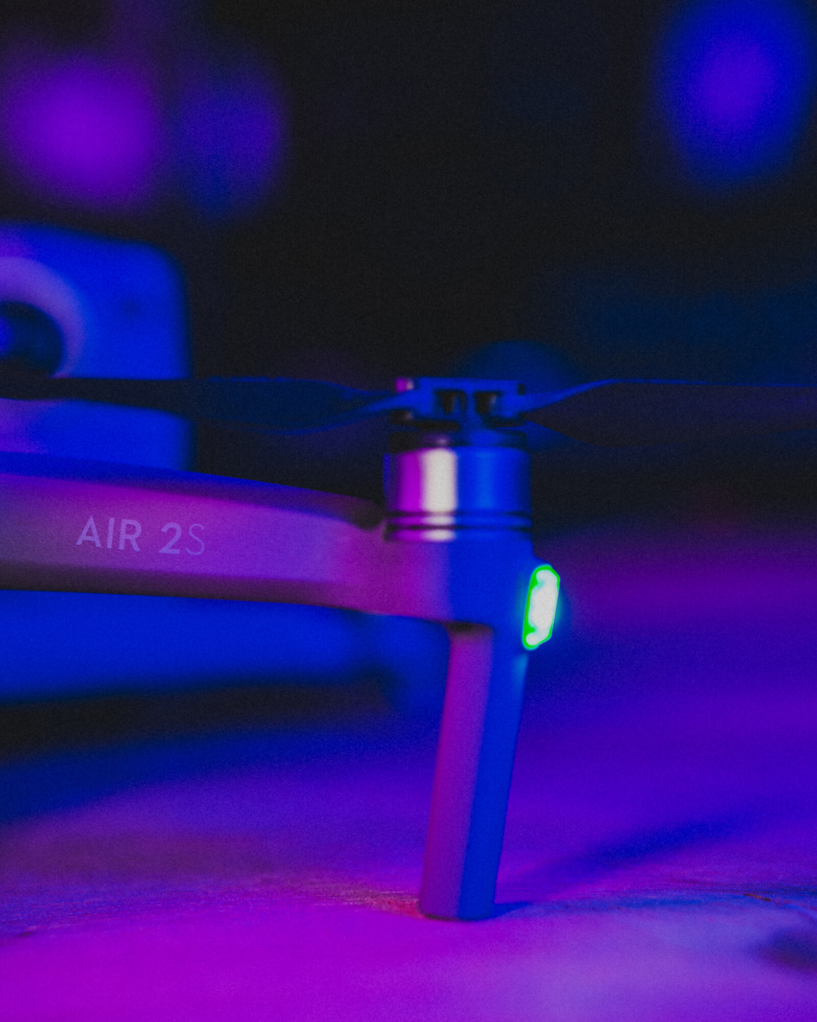 DJI Air 2S Fly Combo - Photo 2 sur 5