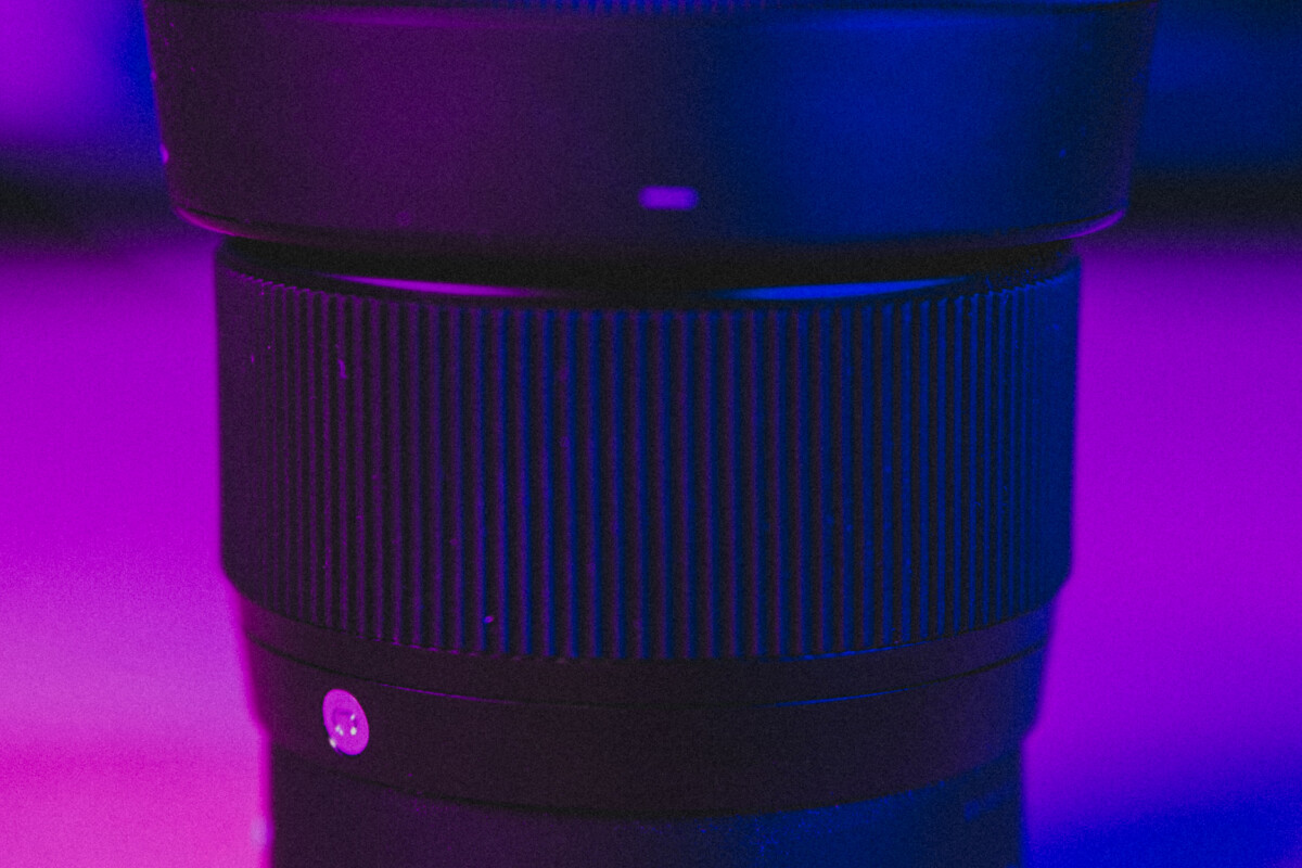 Location Sigma 56mm f1.4 - Objectif Sony E - Lightyshare