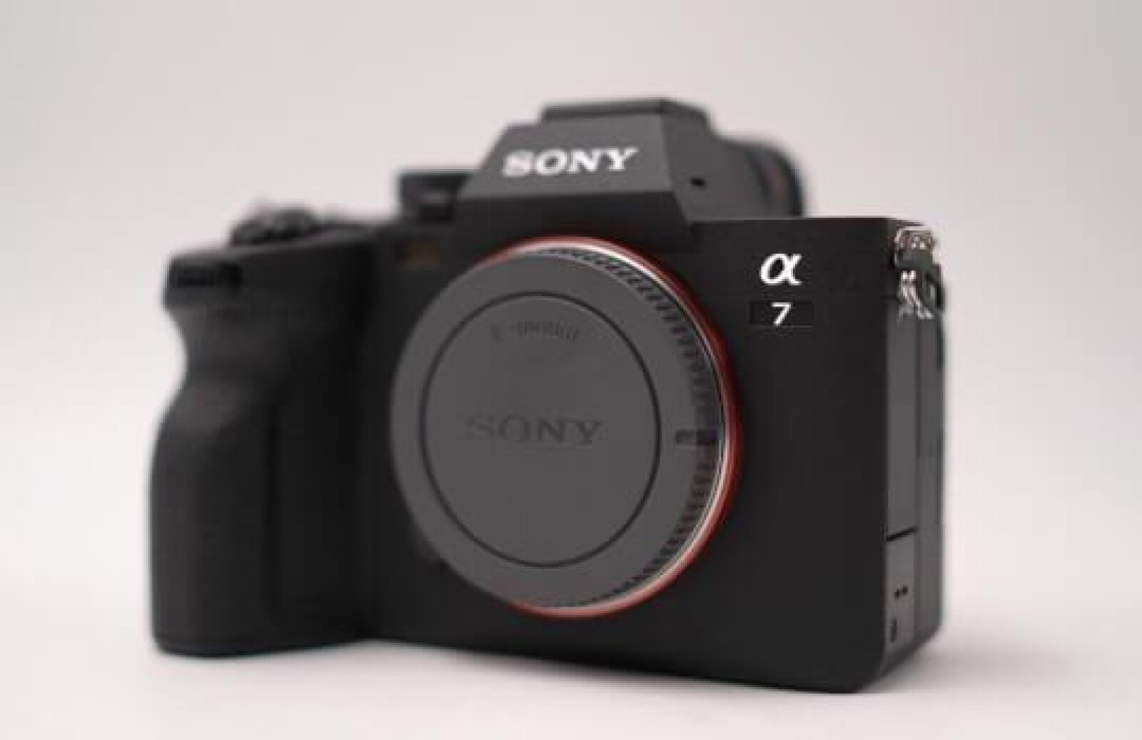 Sony Alpha 7 IV (boitier nu) - Photo 2 sur 3