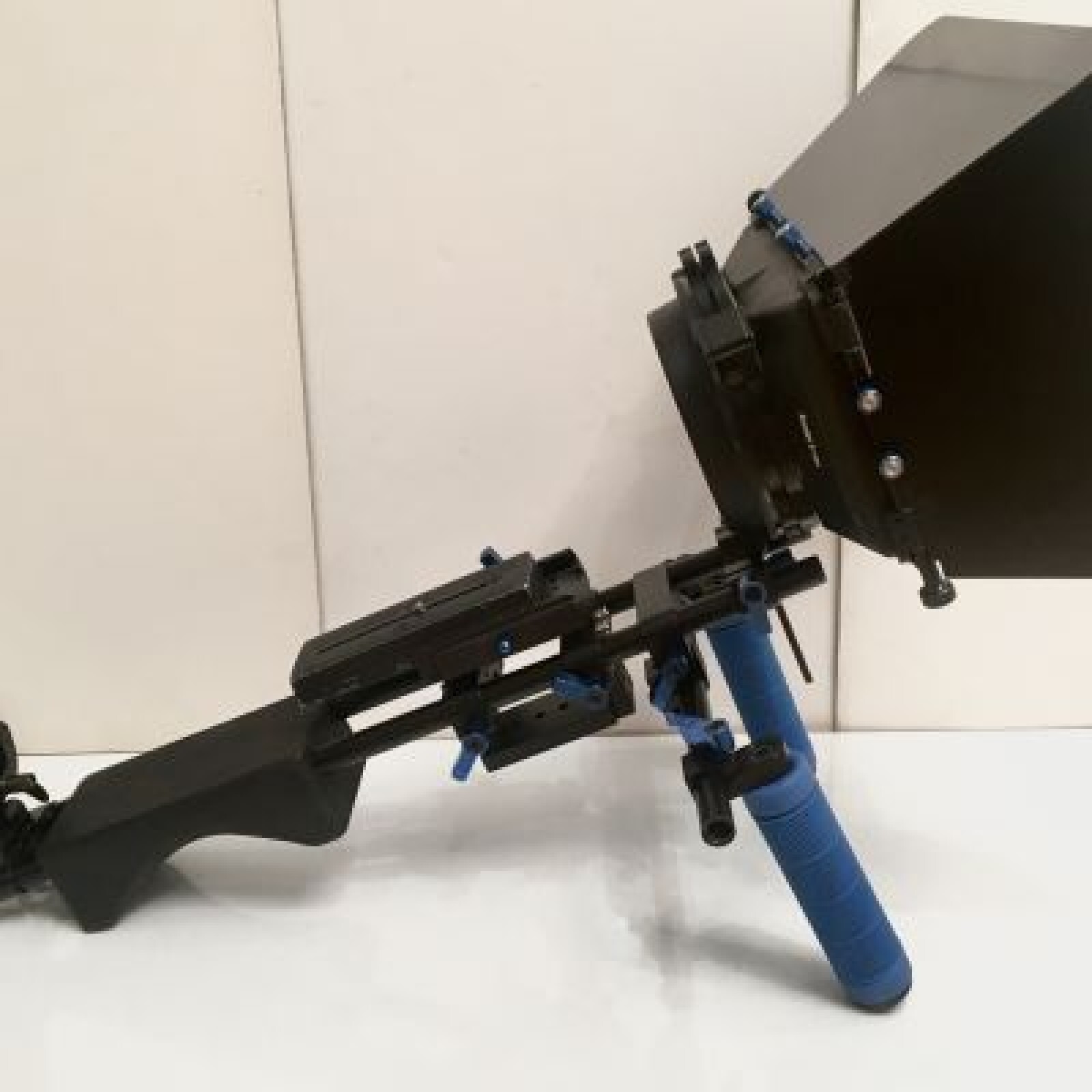 Rig cross épaule + mattboxe M3 + platine V-lock - Photo 1 sur 5