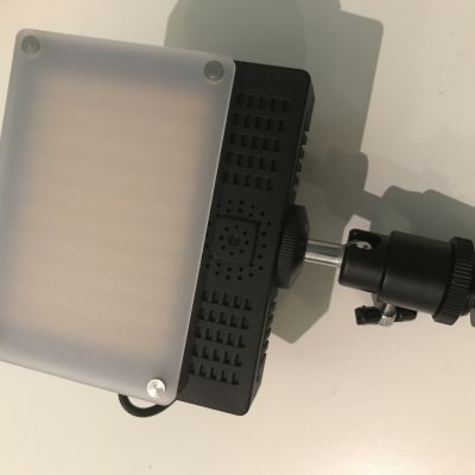 Torche LED Cineroïd variable L10-BC - Photo 2 sur 4