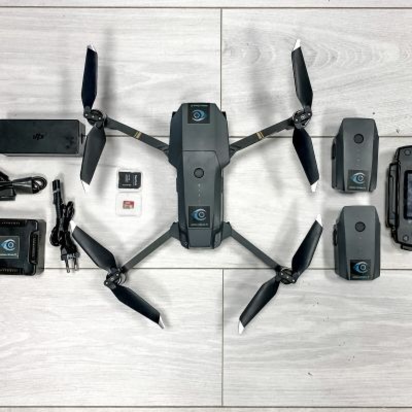 Drone DJI Mavic Pro + 3 batteries - Photo 1 sur 1