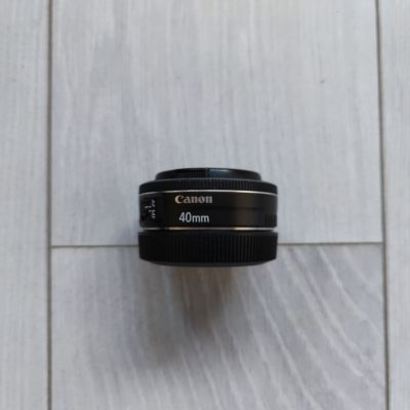 Canon Objectif fixe EF 40mm f2,8 STM - Photo 1 sur 1