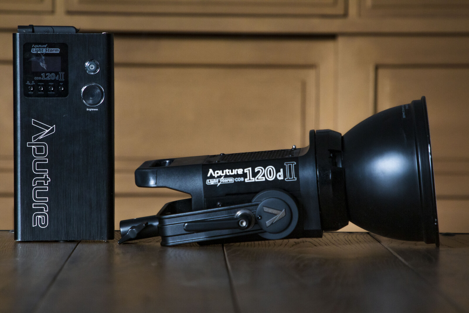 Kit Aputure 120d - Photo 1 sur 2