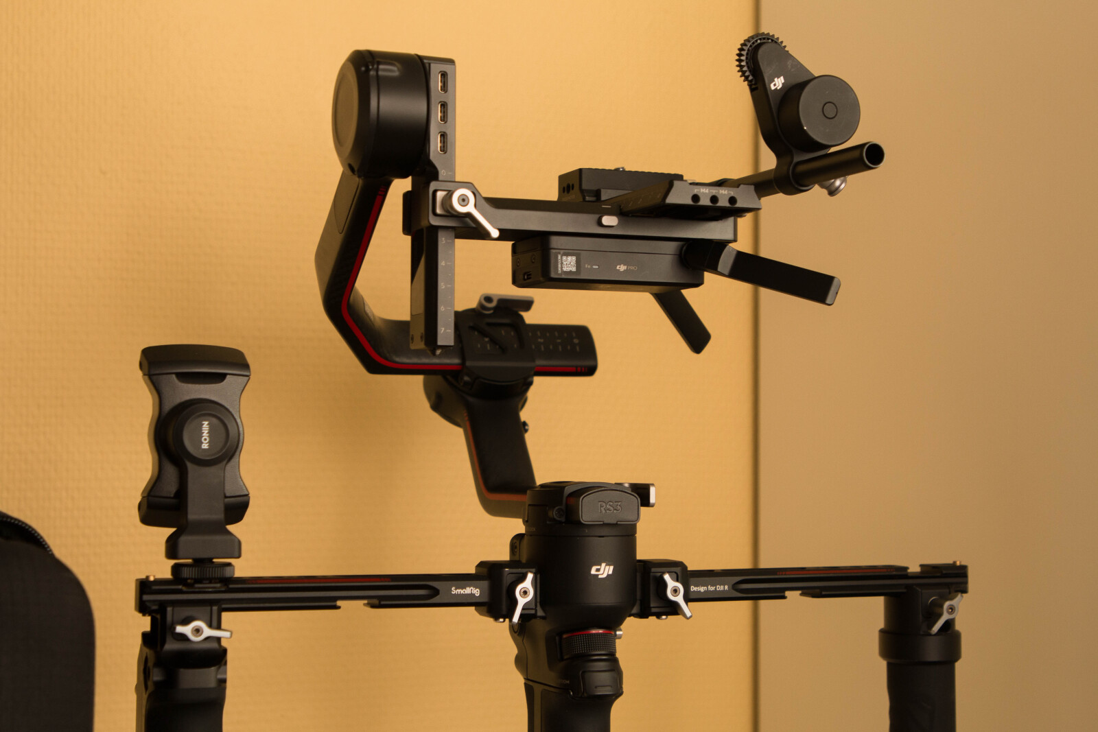 DJI Ronin RS3 Pro - Photo 2 sur 4