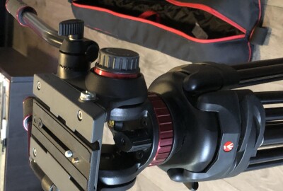 Location Trépied Manfrotto MVH502A + Tête Fluide - Rent - Paris Region