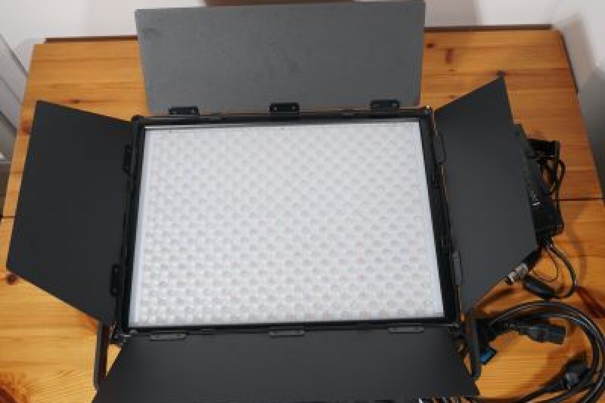 Location Nanlite Mixpanel 150W + Chimera Snapgrid - Lightyshare