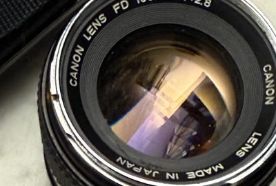 Location Canon F-1
