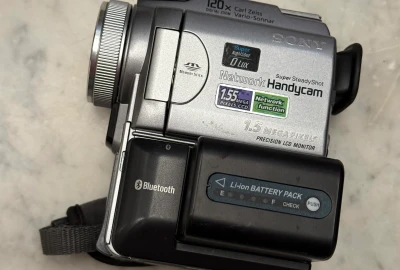 Location SONY DCR-PC120BT