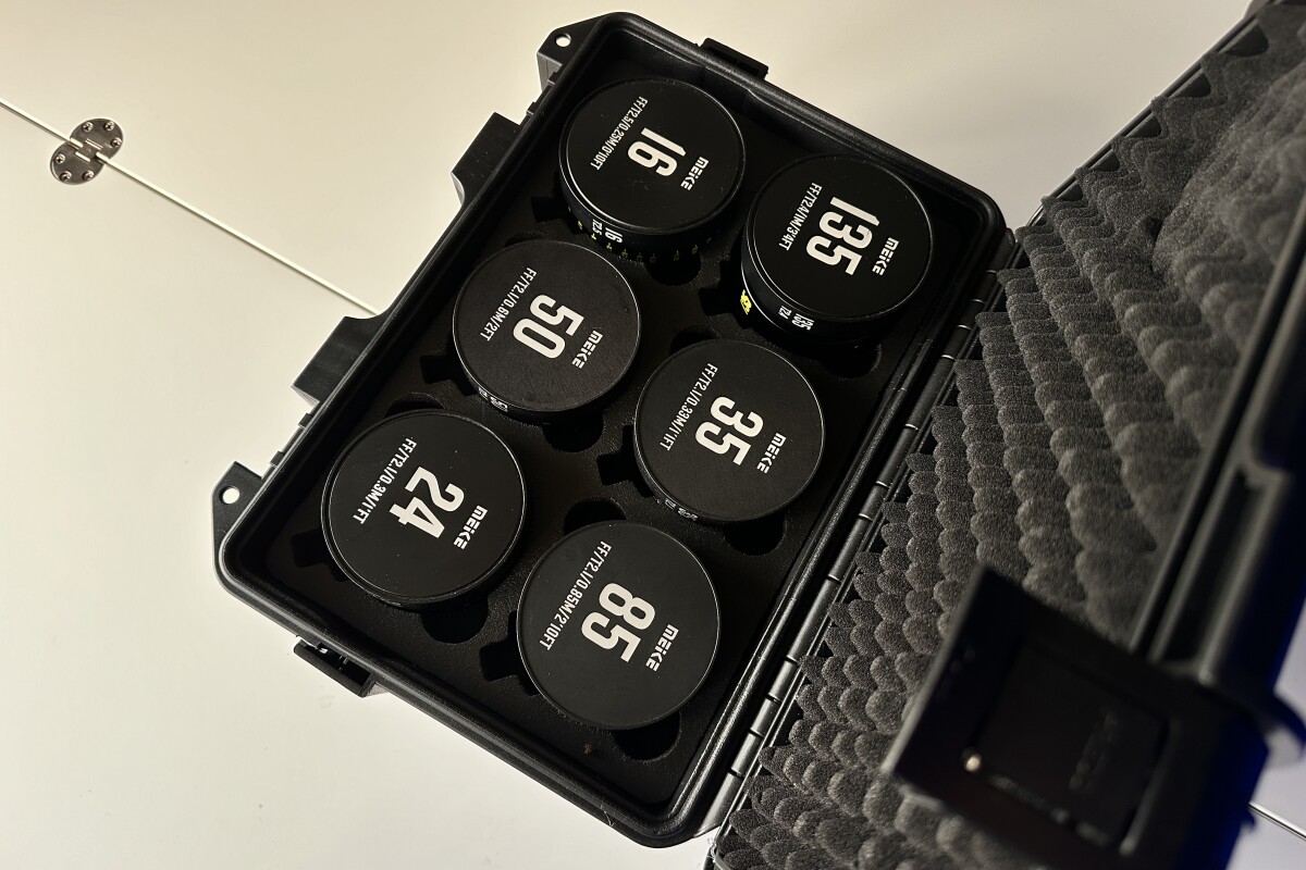 Location Meike FF Primes 24-35-50-85-105 T2.1 - Lightyshare