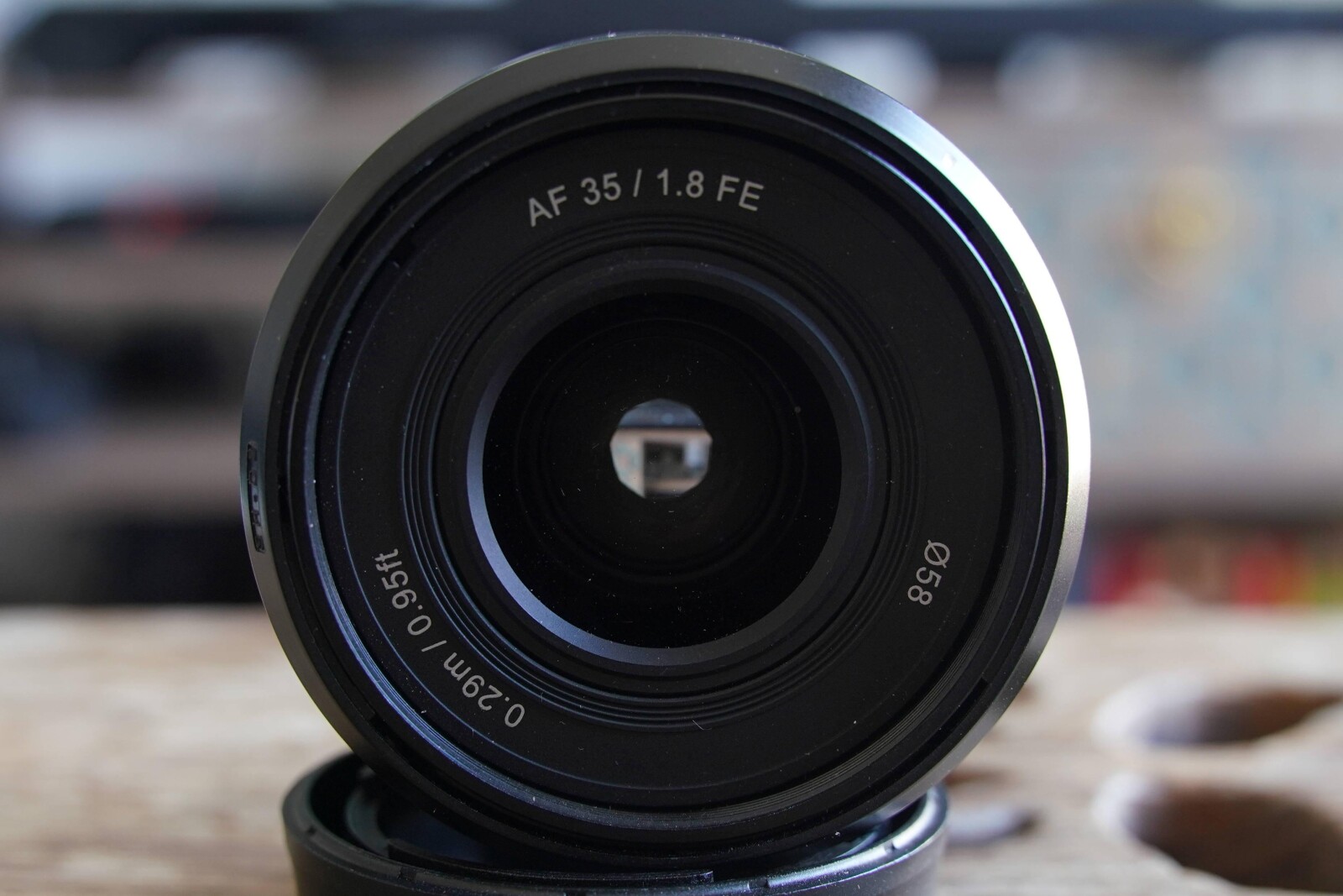 Samyang AF 35mm 1.8 FE pour boitier Sony A 1 / 7 / 9 - Photo 3 sur 4