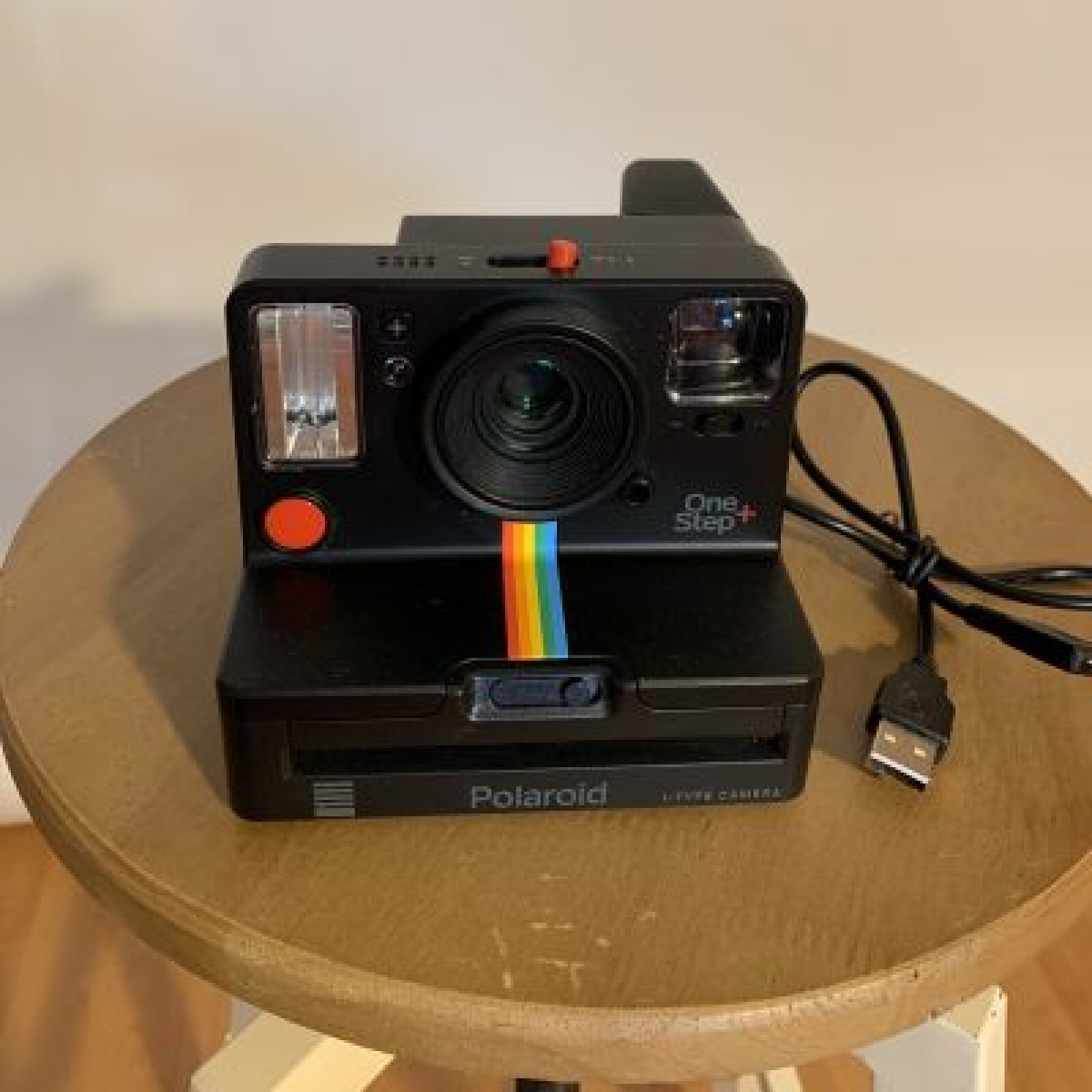 Polaroid Originals  OneStep+  Appareil Photo Instantané - Noir - Photo 1 sur 3