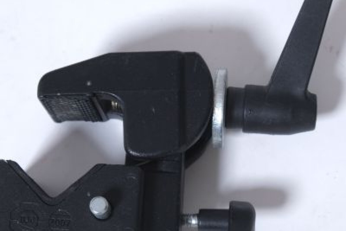 Location Super Clamp Manfrotto C35 - Lightyshare