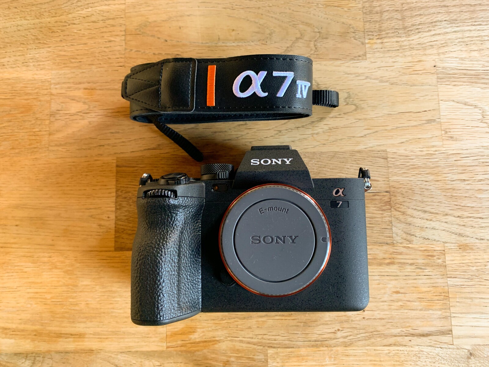 KIT Sony Alpha 7 IV + 24-70 mm f/2,8 GM II - Photo 2 sur 3