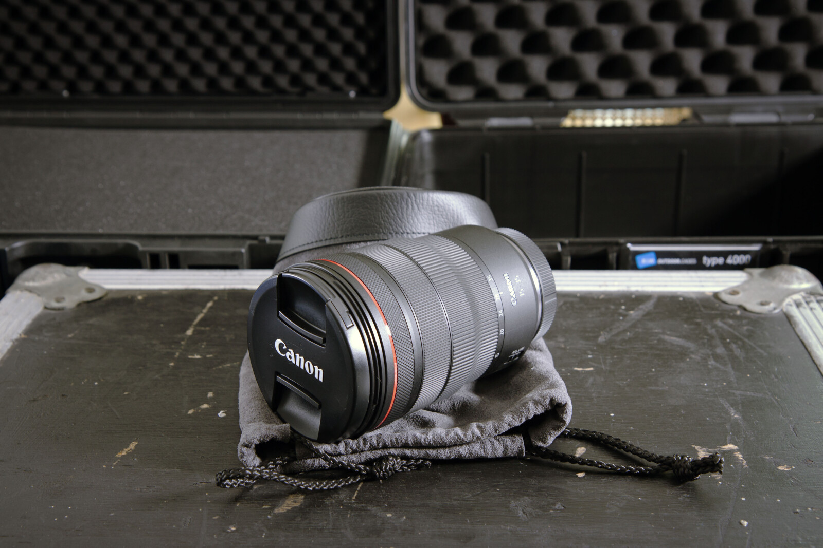 Canon 15-35mm f/2.8 IS USM - Photo 2 sur 3