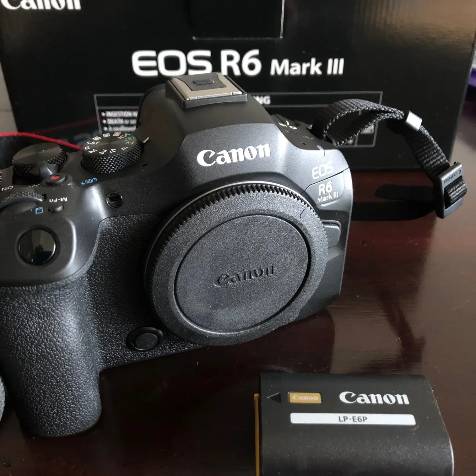 CANON EOS R6 MARK III - Photo 1 sur 2