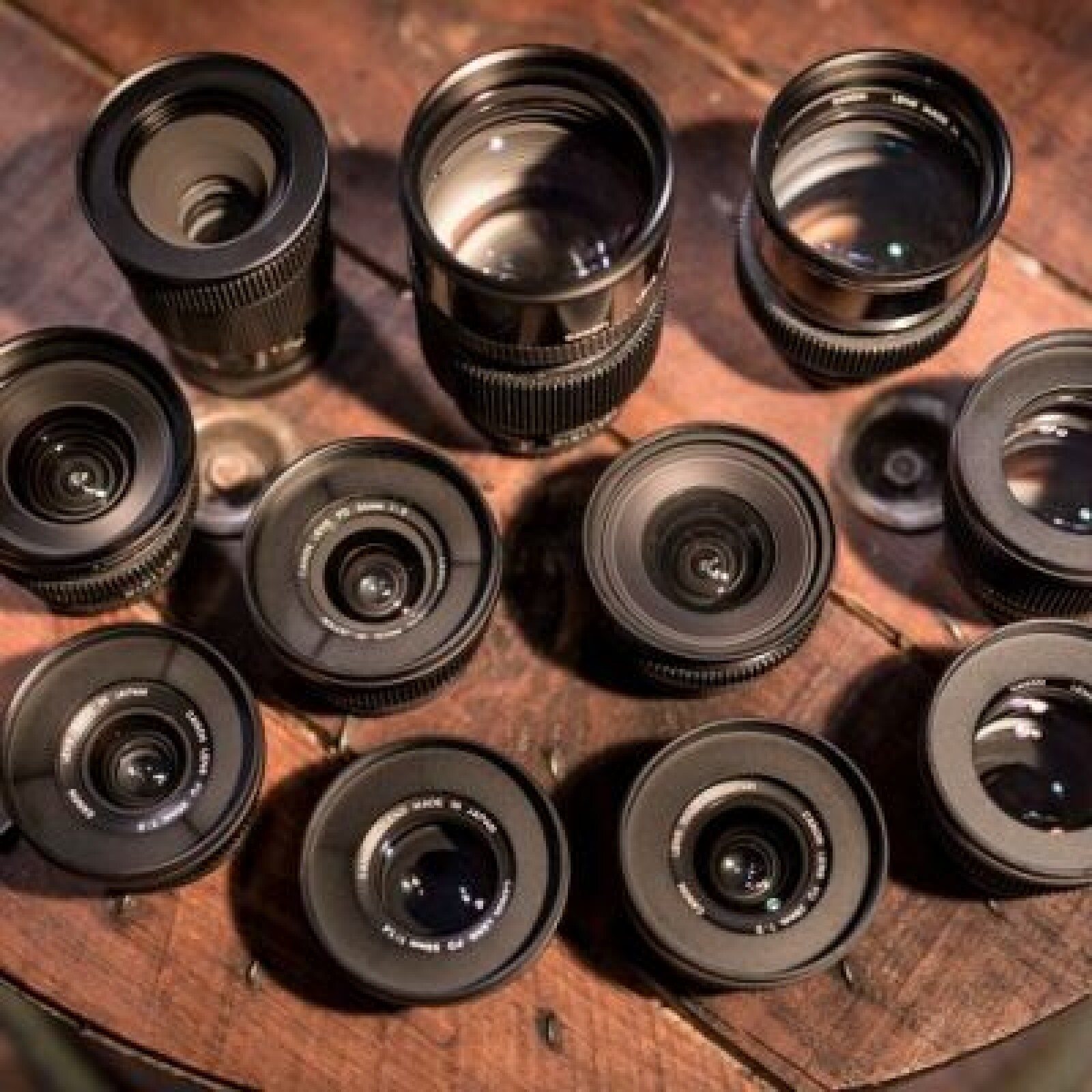 Set Canon FD Cinemod (6 optiques fixes) - Photo 2 sur 4