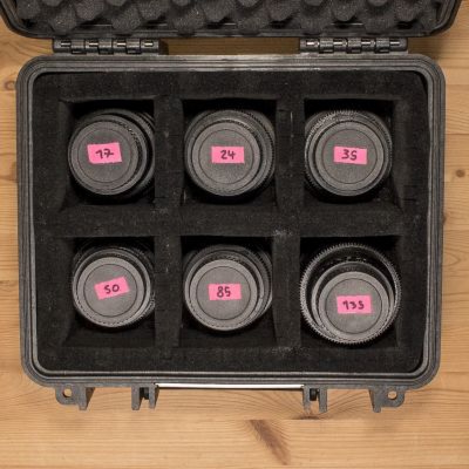 Set Canon FD Cinemod (6 optiques fixes) - Photo 3 sur 4