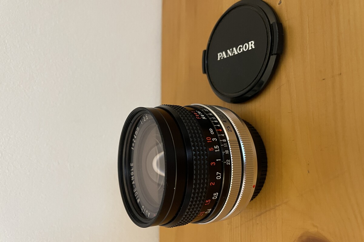 Location Objectif Panagor 24mm f/2.5 monture canon FD et sony FE (bague) - Lightyshare