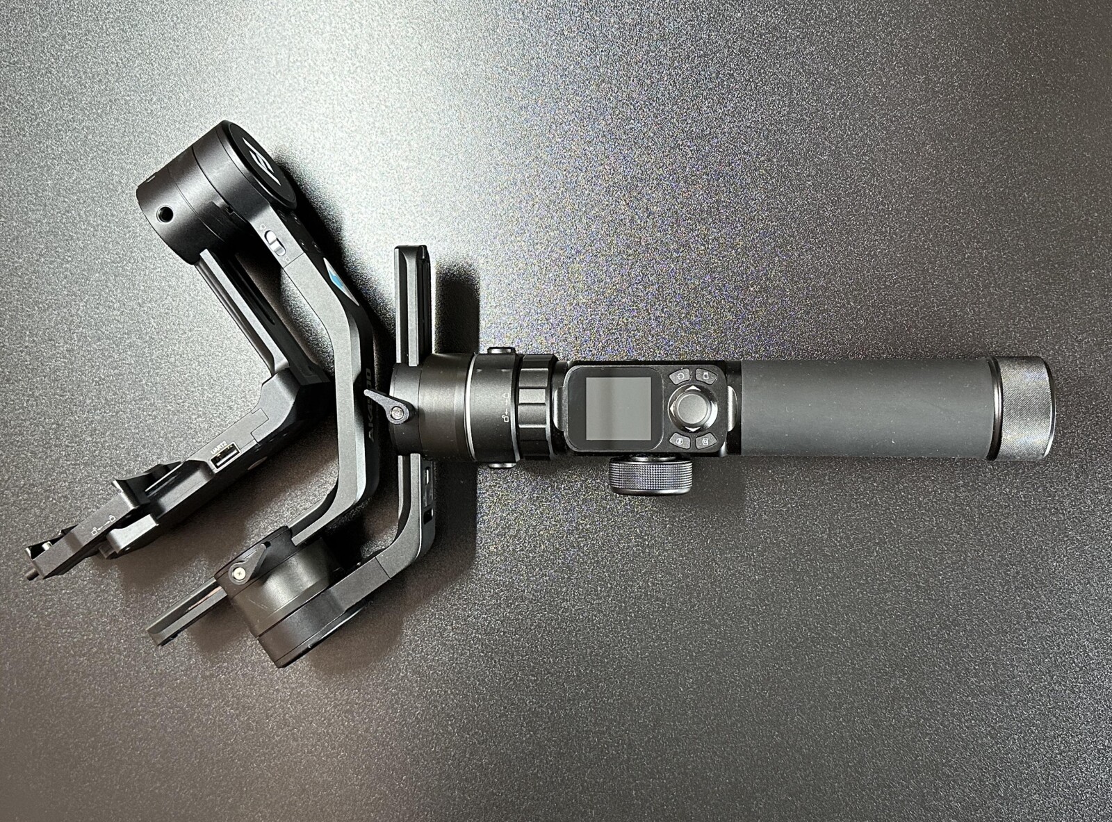 Stabilisateur Feiyu Tech AK4500 + remote - Photo 2 sur 3