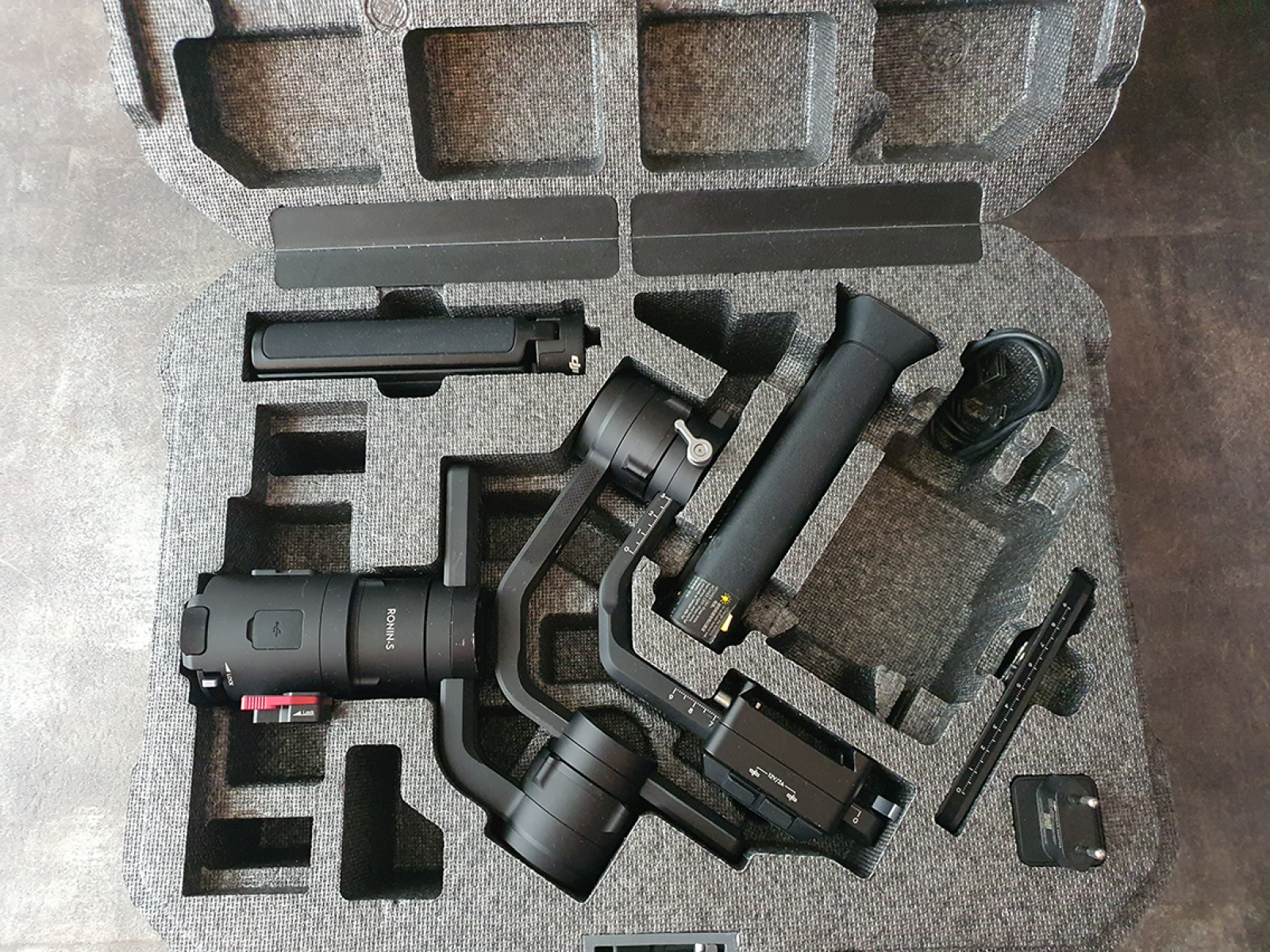 Ronin S + Accessoires - Photo 1 sur 4
