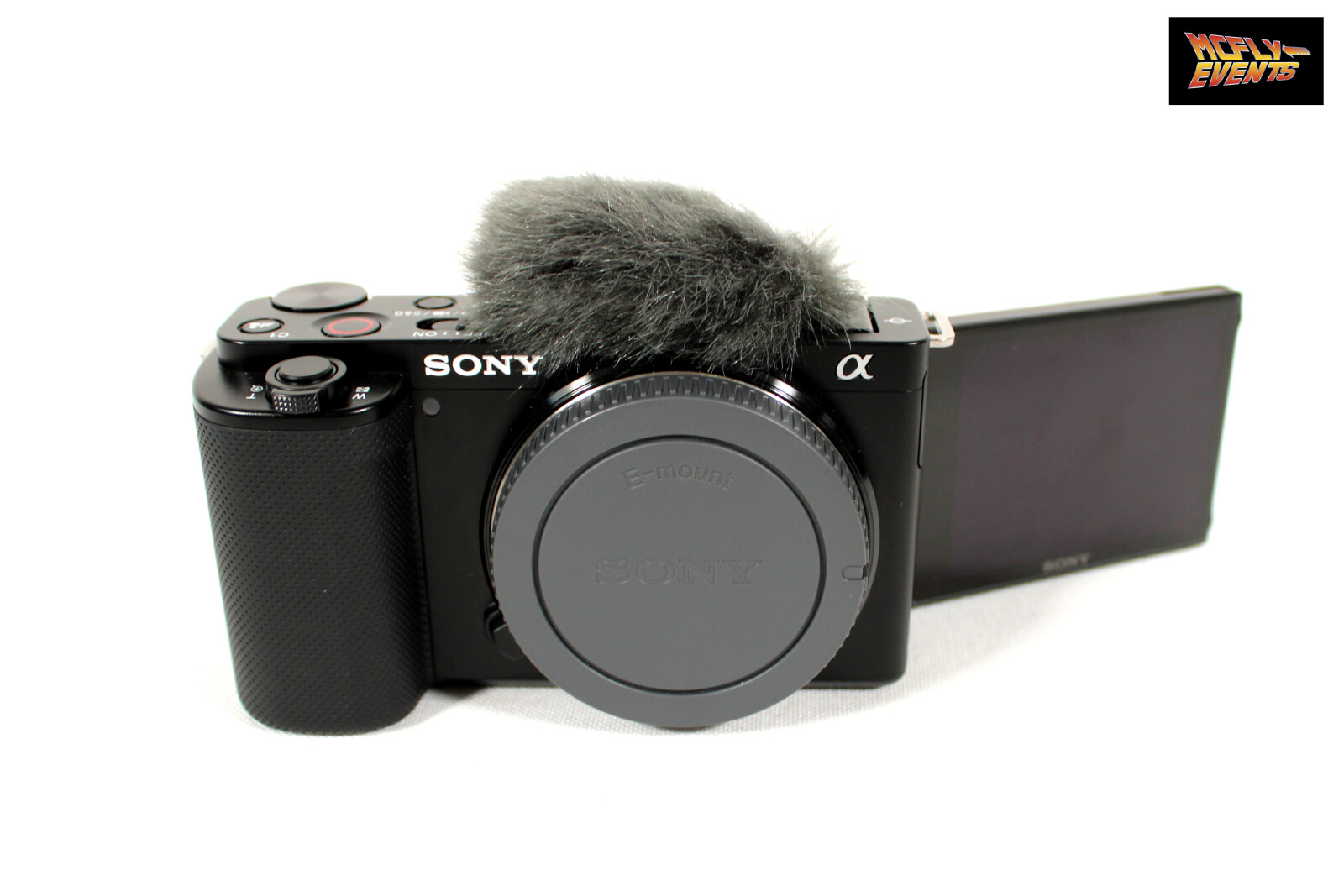 Sony ZVE-10 + 3 batteries - Photo 3 sur 4