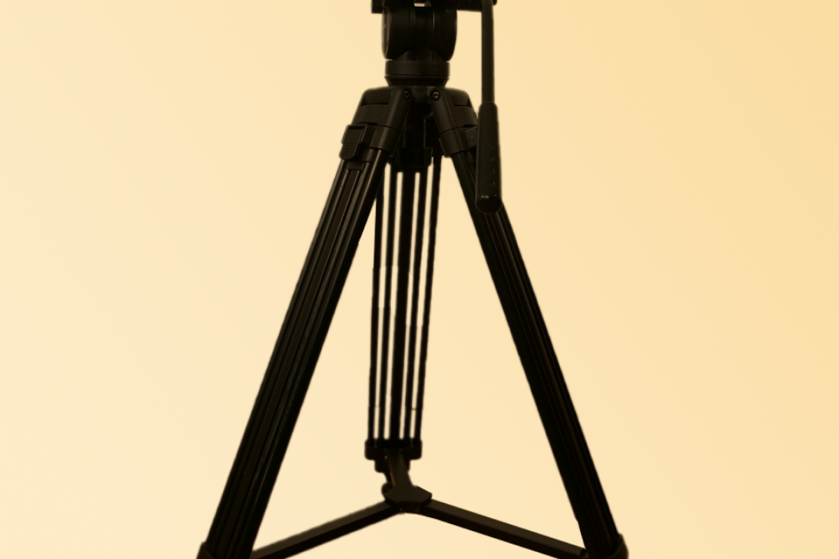 Location Trepied Vidéo Neewer - Lightyshare