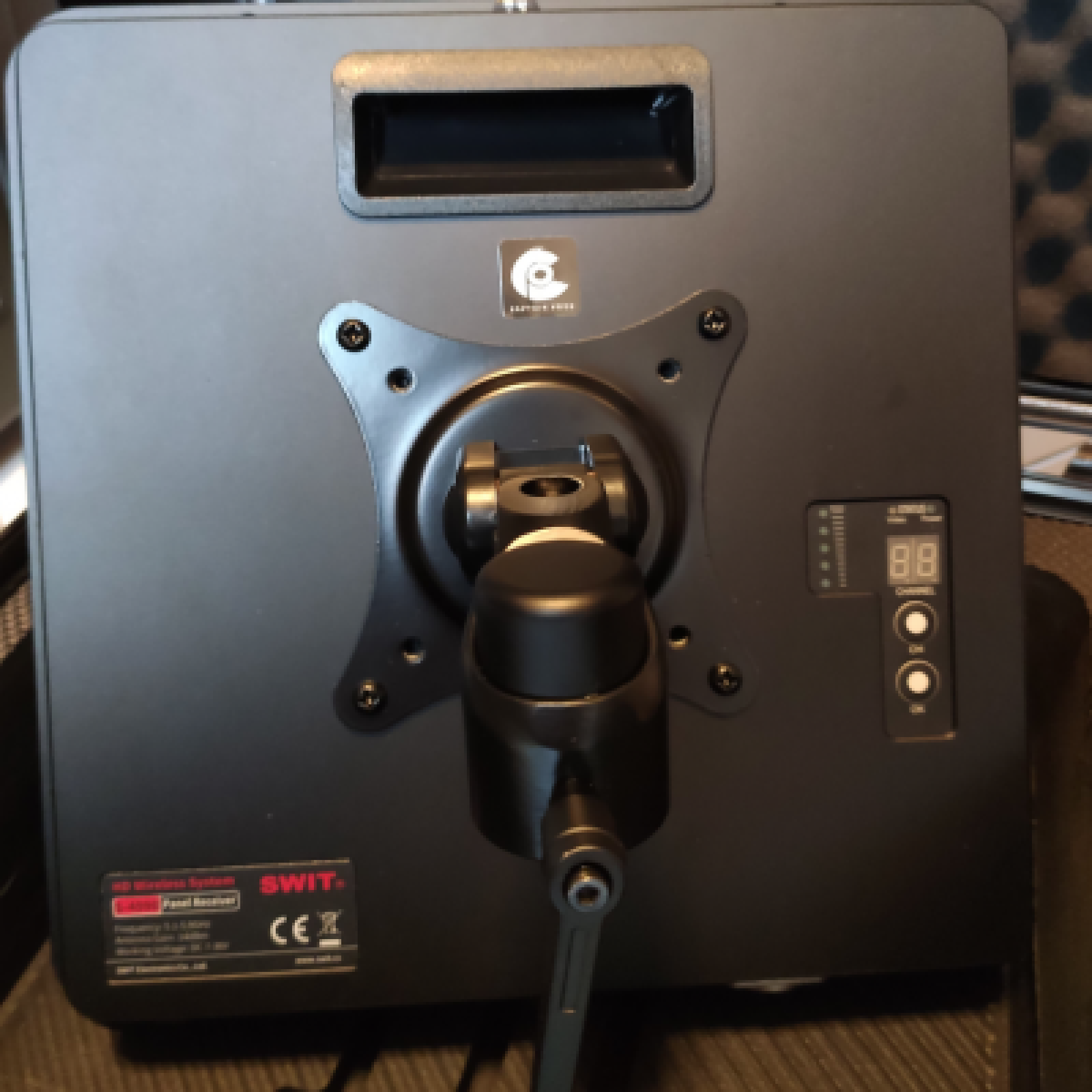 SWIT Kit Emetteur & Panneau Recepteur SDI & HDMI (= Teradek Bolt 3000) - Photo 2 sur 5