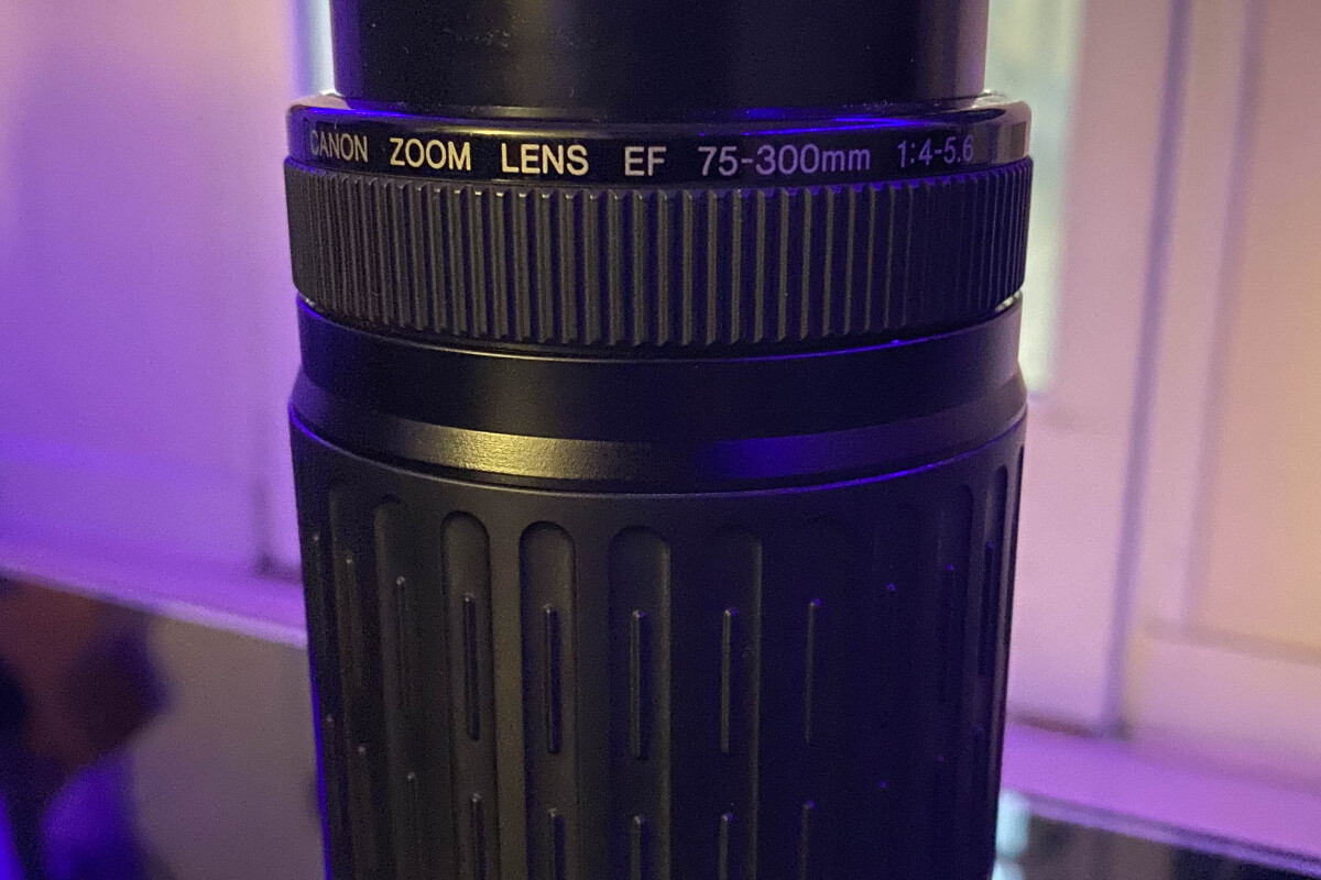 Location Objectif Canon EF 75-300mm - Lightyshare