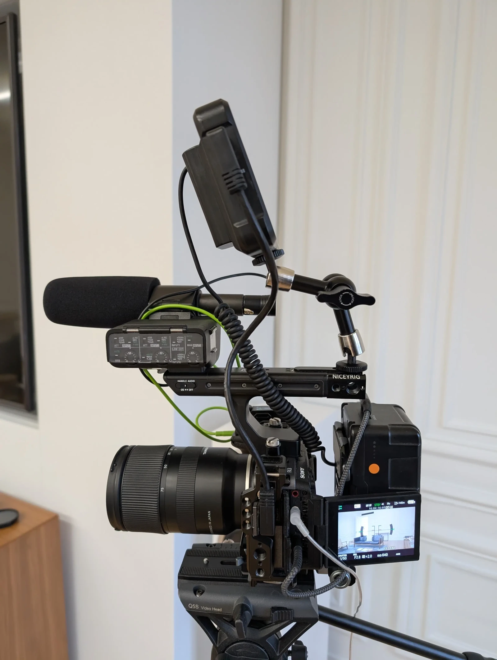 Pack FX3 Tournage Interview - Photo 1 sur 1