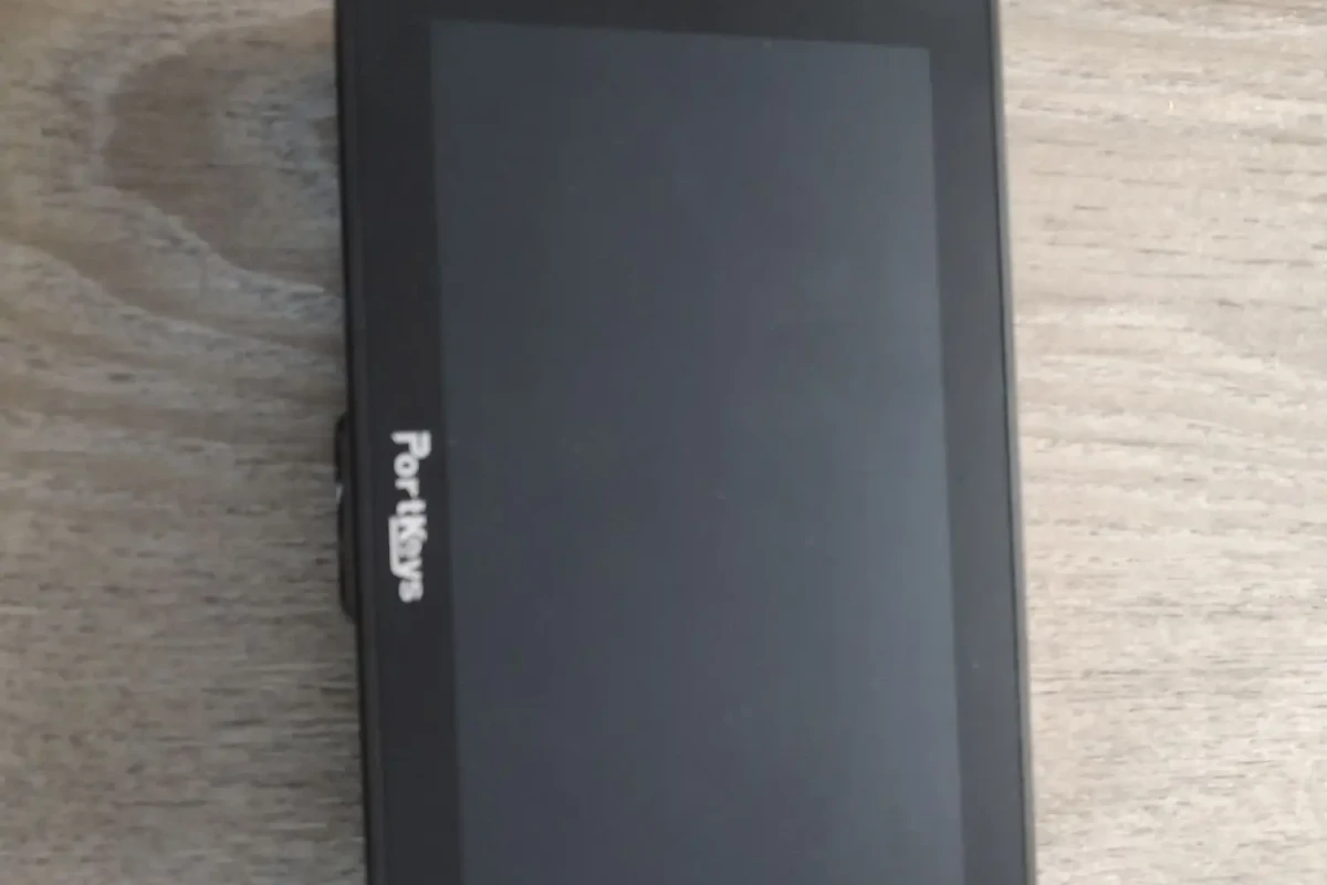 Location Portkeys BM5 III - Lightyshare