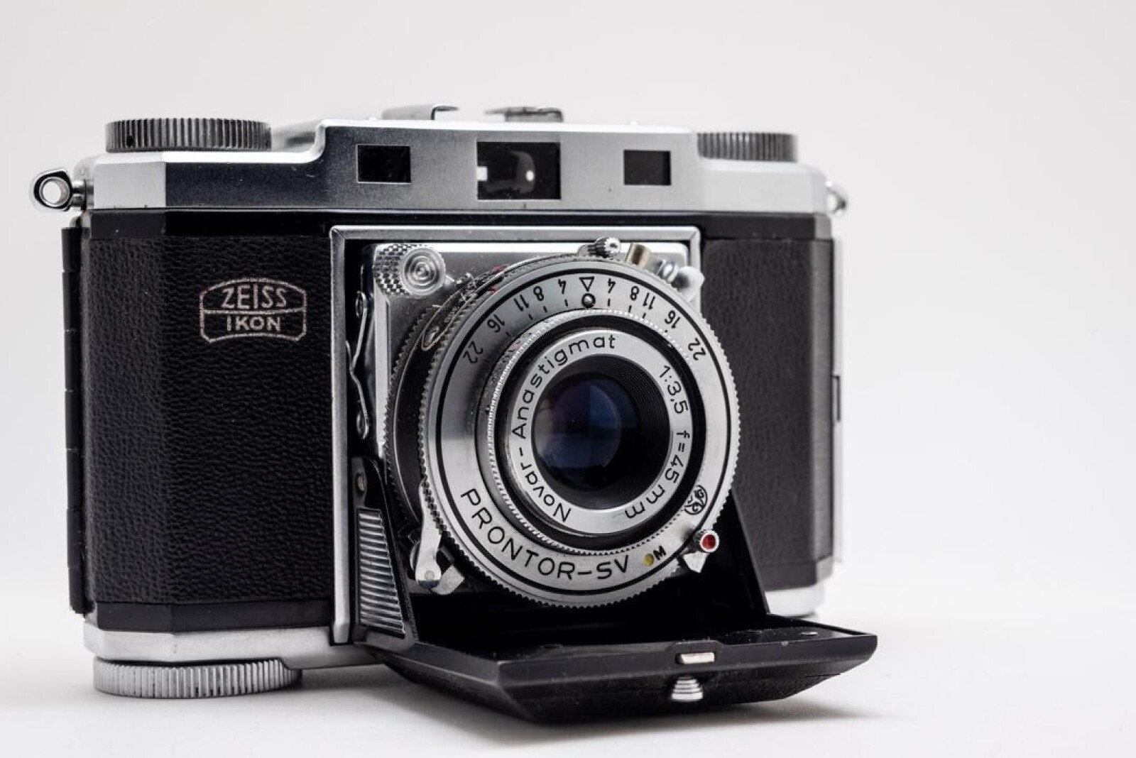 Zeiss Ikon Contina Argentique, Télémétrique  - Photo 1 sur 4
