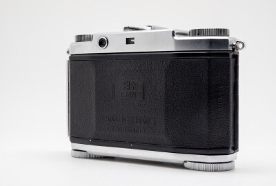 Location Zeiss Ikon Contina Argentique, Télémétrique 