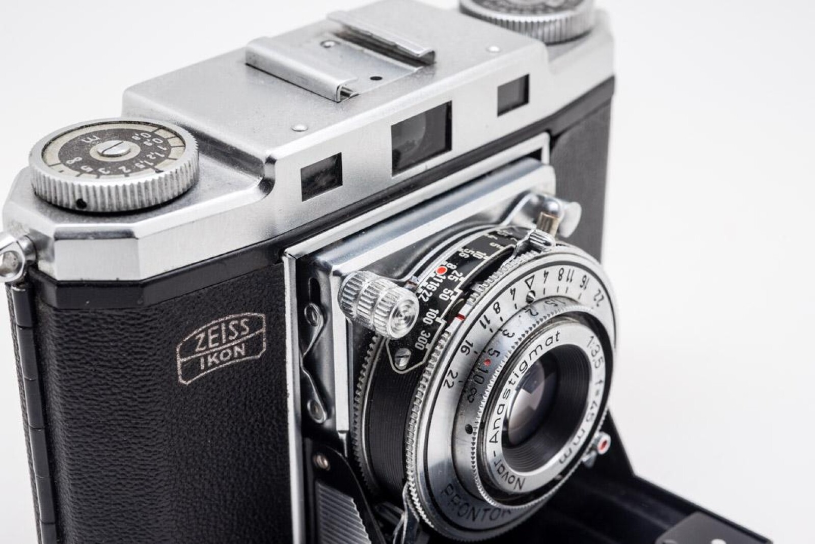 Zeiss Ikon Contina Argentique, Télémétrique  - Photo 4 sur 4