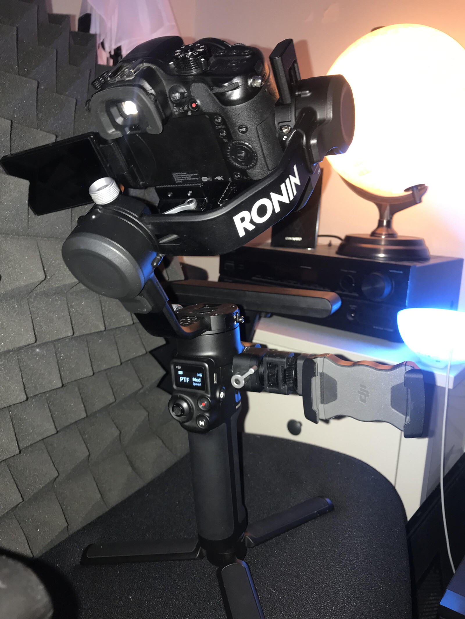Stabilisateur Dji Ronin SC2 Pro Combo + RAVENEYE pro transmission + sac de transport  - Photo 1 sur 7