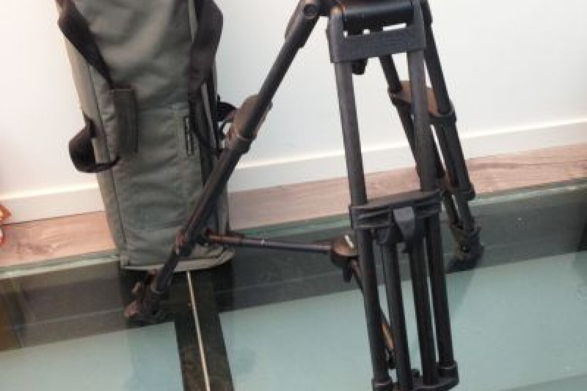 Location Miller Arrow 40 Trépied - Lightyshare