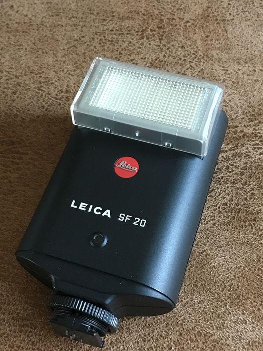 Leica SF 20 à Paris