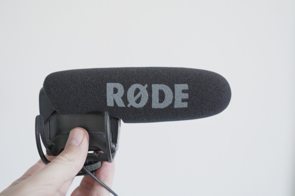 Location Micro Rode Video Mic Pro - Lightyshare