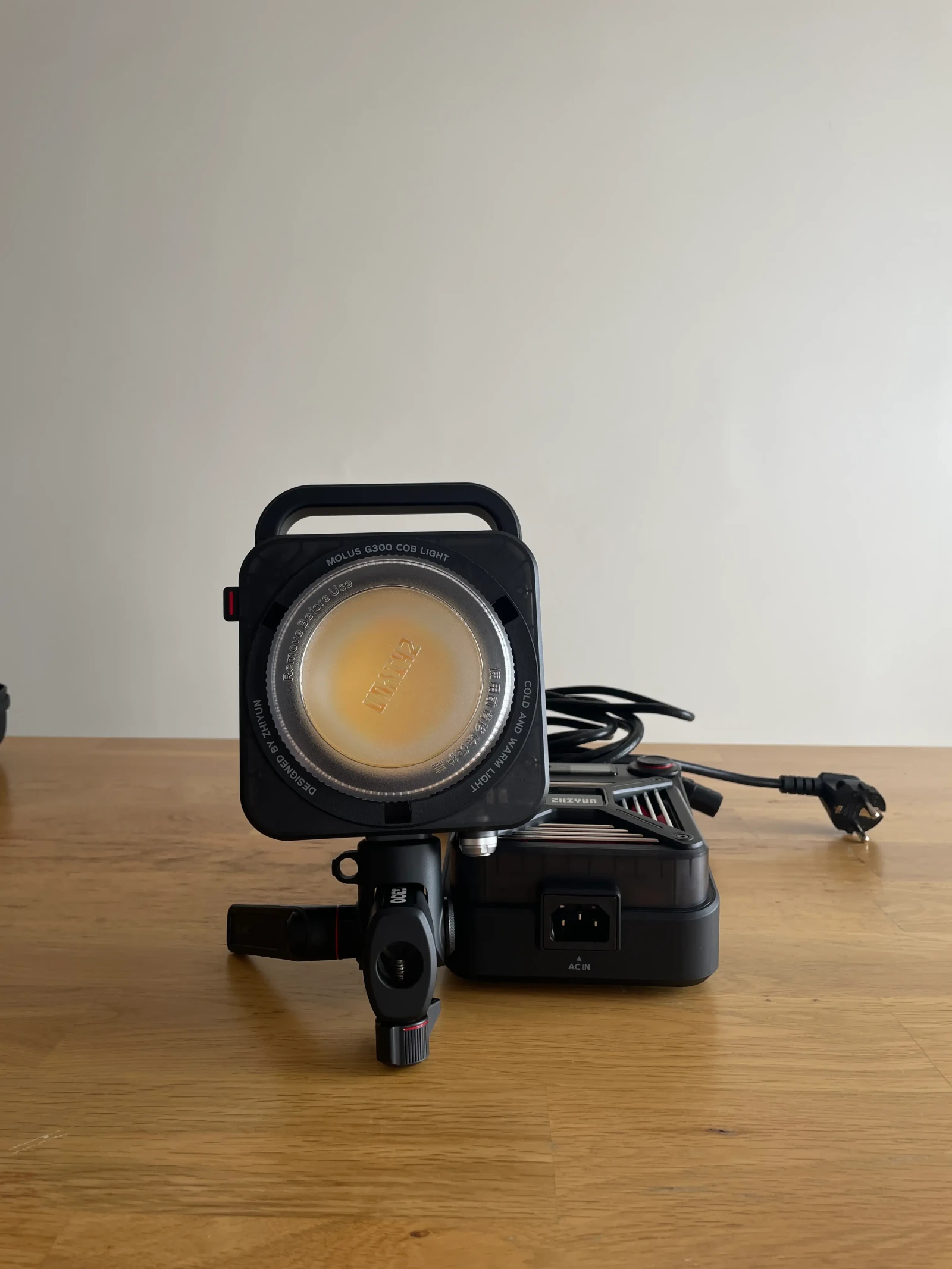 Zhiyun Molus G300 - Photo 5 sur 9