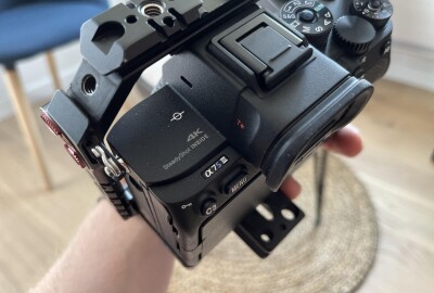 Location Sony Alpha 7S III (A7S III) + 2 batteries / CF Type A